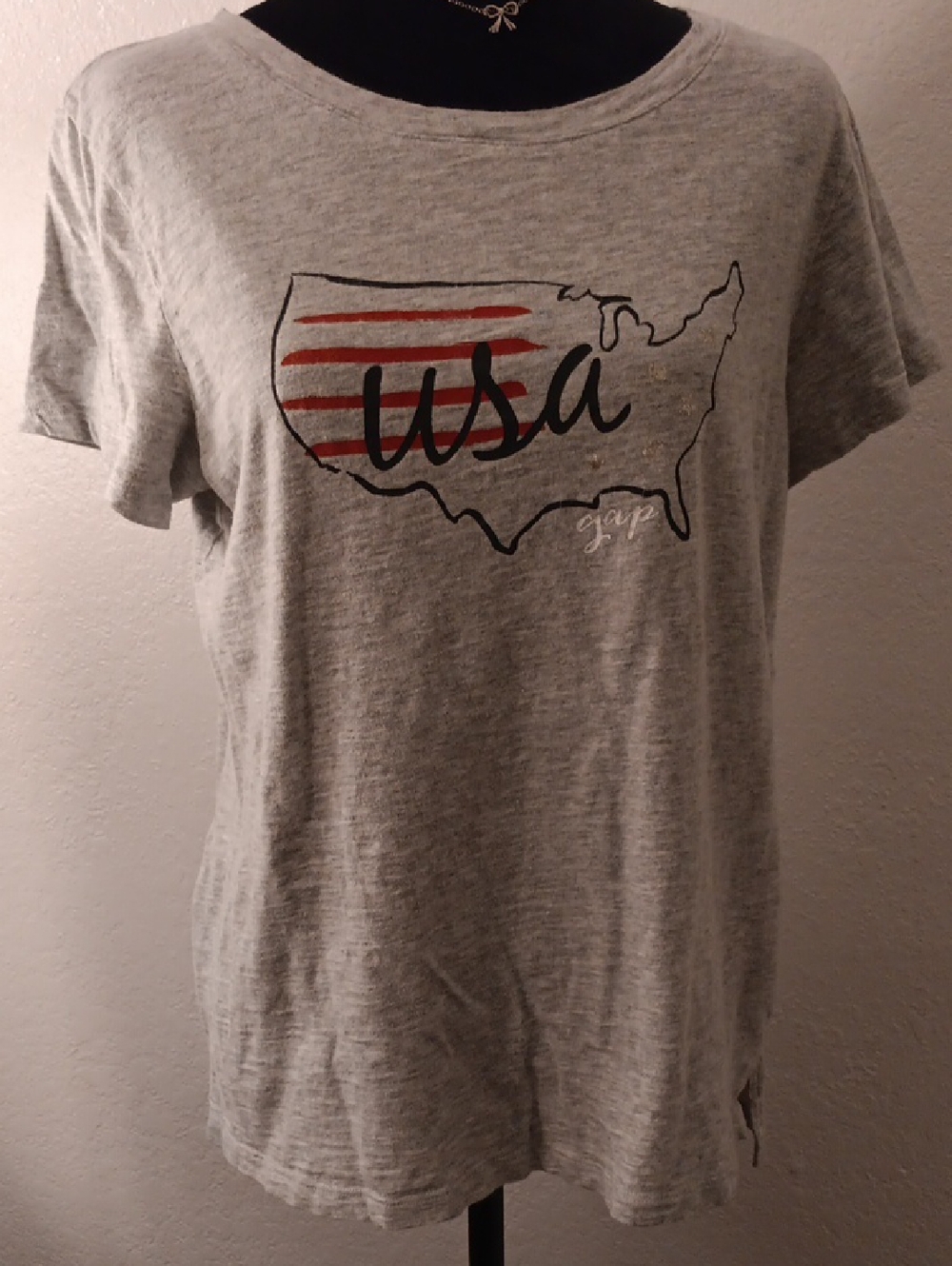 GAP Gray USA Graphic Short Sleeve Tee with Red Stripes